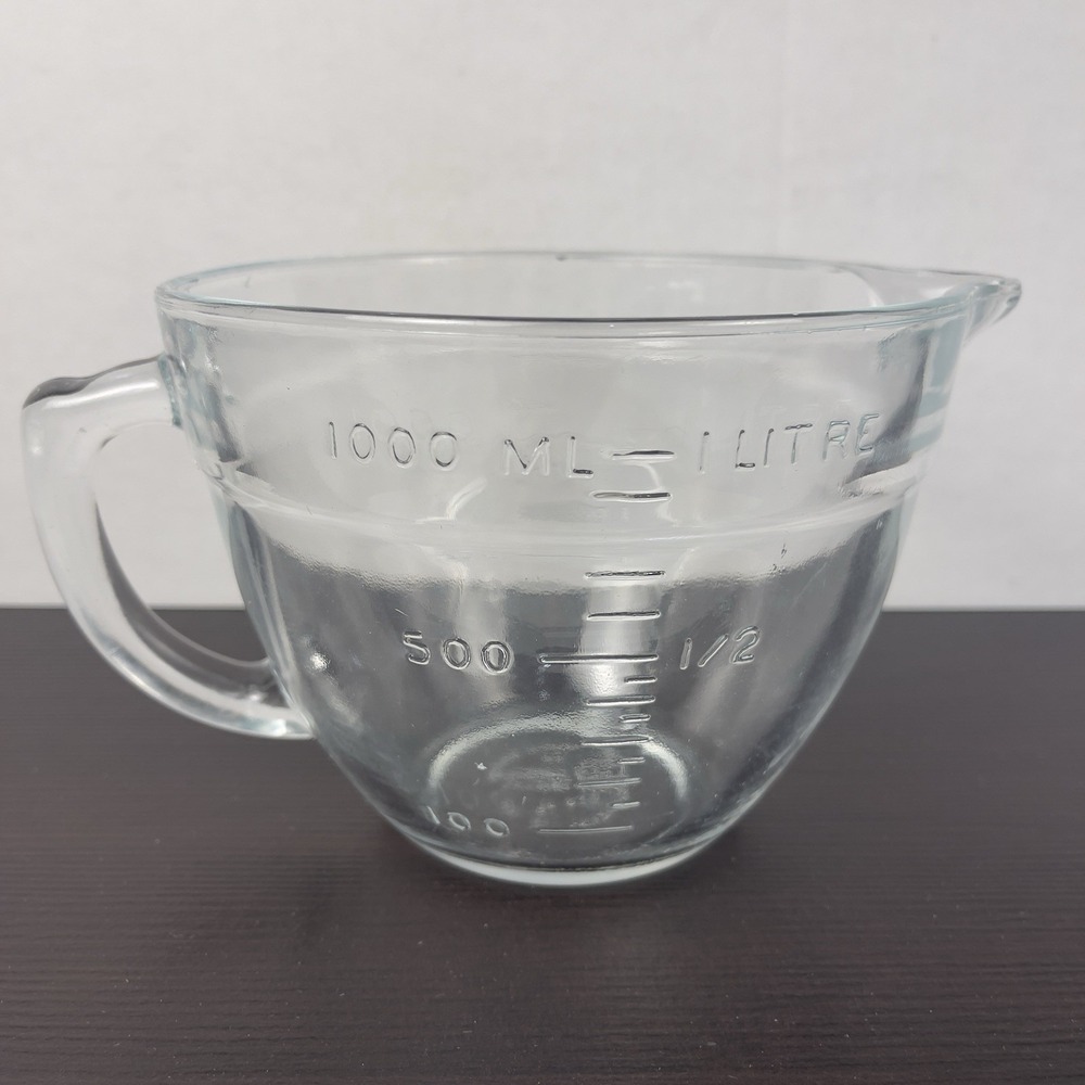 Anchor Hocking Glass 4 Cup 1 Qt. Measuring Cup #89 spout - Picture 2 of 7